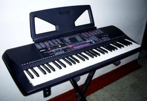MIKE Avisos gratis en Mexico lindo en Tlalnepantla de Baz |  VENDO TECLADO YAMAHA, TECLADO YAMAHA PSR-230