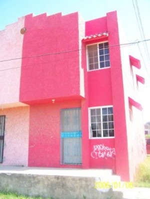 LILI FLORES Avisos gratis en Mexico lindo en Tampico |  BONITA CASITA BIEN UBICADA, A SOLO 5 MIN. DEL HOTEL POSADA DE TAMPICO